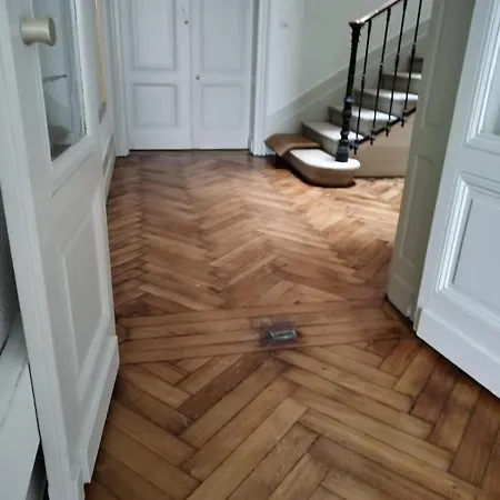 شقة Superbe Pied A Terre En Centre *