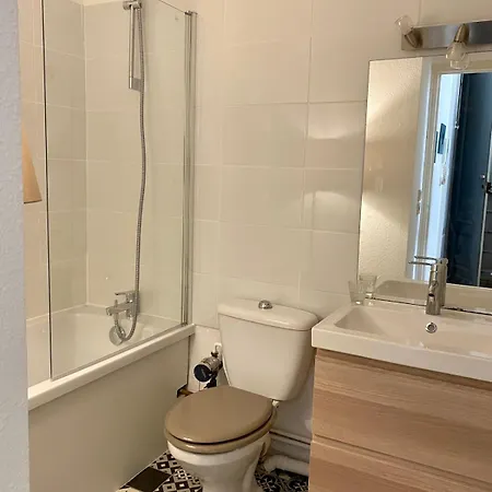 Superbe Pied A Terre En Centre Lägenhet *
